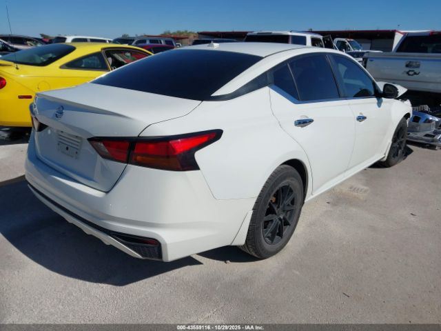 2019 NISSAN ALTIMA 1N4BL4BV2KC116355 Photo 3