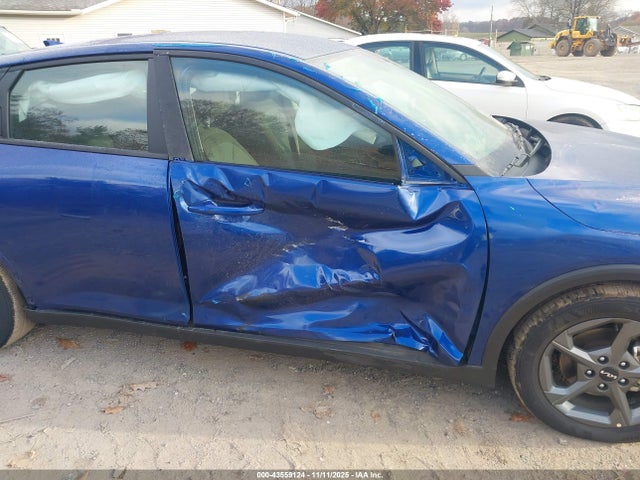 2025 Kia K4 Lxs მანქანა იყიდება აუქციონზე, vin: 3KPFT4DE9SE146910, აუქციონის ნომერი: 43559124
