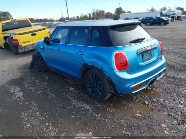 2015 MINI HARDTOP WMWXU3C52F2B62205 Photo 2