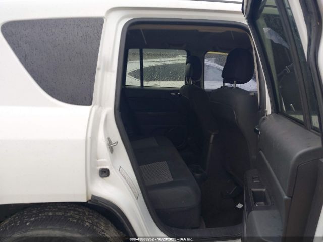 2015 JEEP COMPASS 1C4NJCBA2FD138165 Photo 7