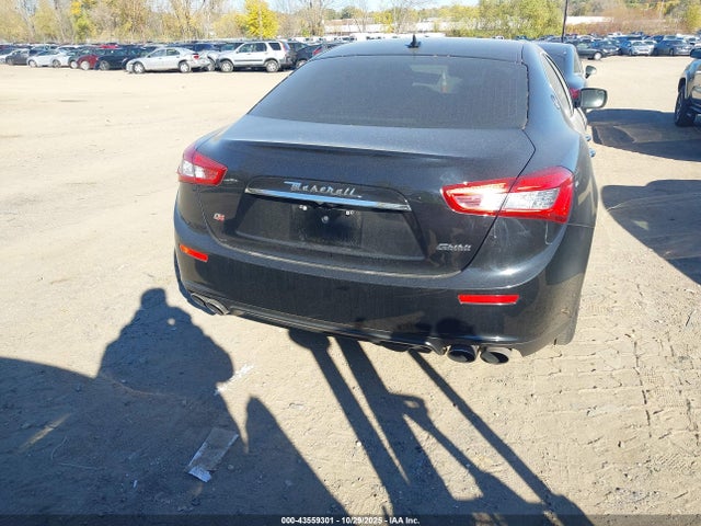 Maserati Ghibli S Q4 2015 ZAM57RTA3F1133036 Image 32