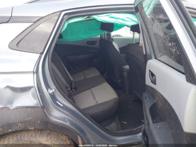 2018 HYUNDAI KONA KM8K62AA6JU160691 Photo 7