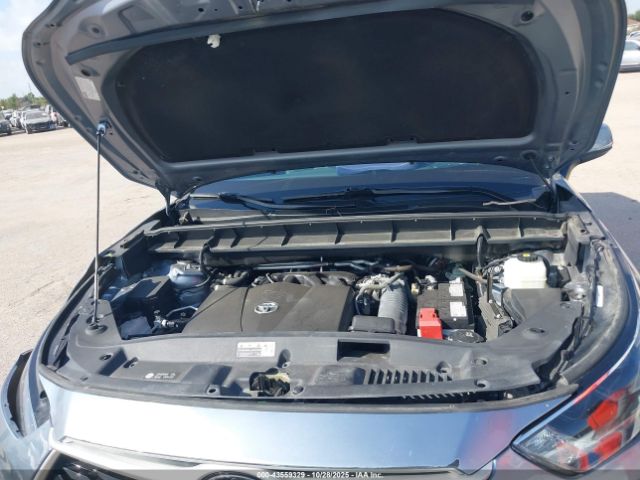 2021 TOYOTA HIGHLANDER 5TDGZRAH6MS084146 Photo 9