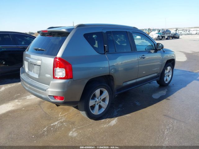 2013 JEEP COMPASS 1C4NJDEB8DD236186 Photo 3