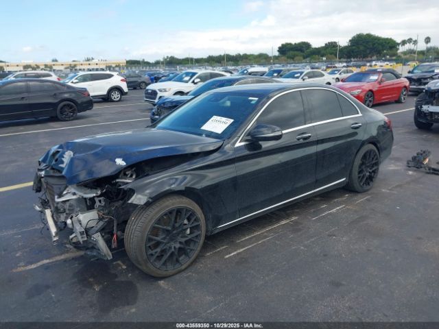 2017 MERCEDES-BENZ C 300 55SWF4JB5HU208984 Photo 1