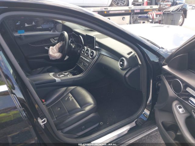 2017 MERCEDES-BENZ C 300 55SWF4JB5HU208984 Photo 4