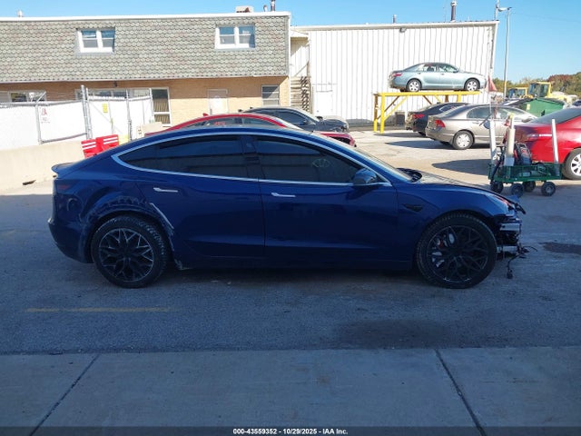 Tesla Model 3 Long Range 2020 5YJ3E1EB8LF803062 Image 14