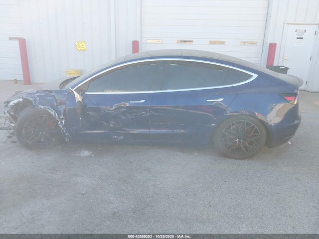 Tesla Model 3 Long Range 2020 5YJ3E1EB8LF803062 Image 15
