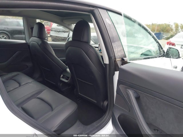 2021 TESLA MODEL 3 5YJ3E1EA5MF943143 Photo 7
