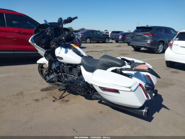2024 HARLEY-DAVIDSON FLTRX 1HD1KH71XRB654760 Photo 2