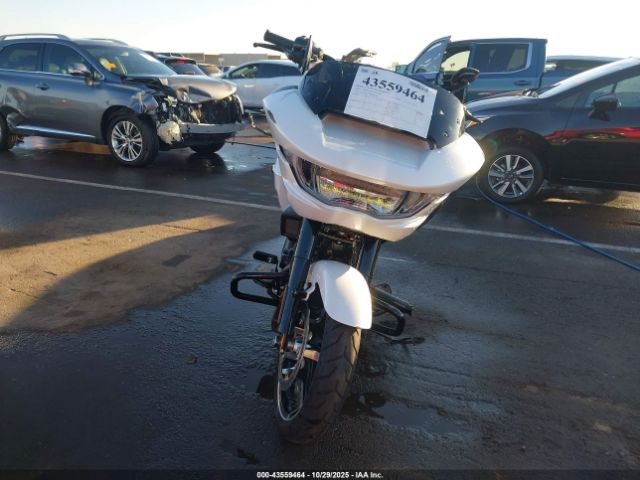 2024 HARLEY-DAVIDSON FLTRX 1HD1KH71XRB654760 Photo 4