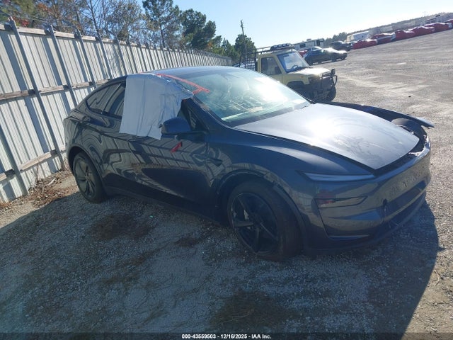 2026 TESLA MODEL Y 7SAYGDEE3TA391368 Photo 0