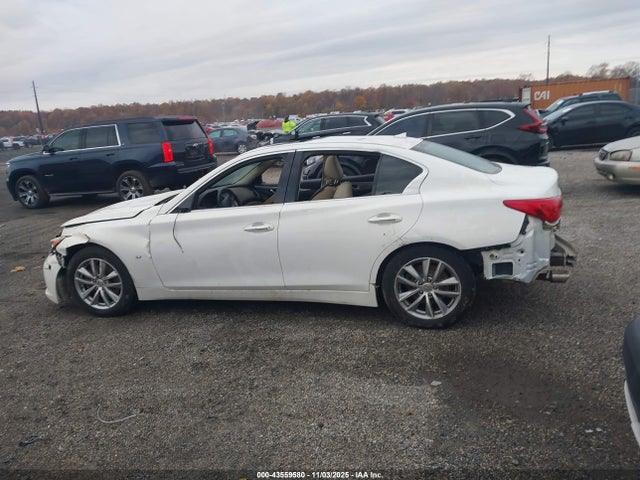 2015 Infiniti Q50 Premium მანქანა იყიდება აუქციონზე, vin: JN1BV7AR3FM418749, აუქციონის ნომერი: 43559580