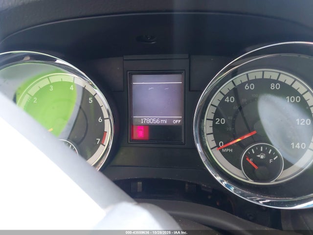 2011 Dodge Durango Express მანქანა იყიდება აუქციონზე, vin: 1D4RD2GG2BC623862, აუქციონის ნომერი: 43559636