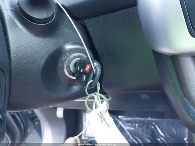 5TDZZRFH4KS338807 Toyota Highlander Le Plus