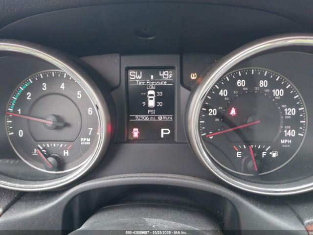 2011 JEEP GRAND CHEROKEE 1J4RR5GT2BC501171 Photo 6