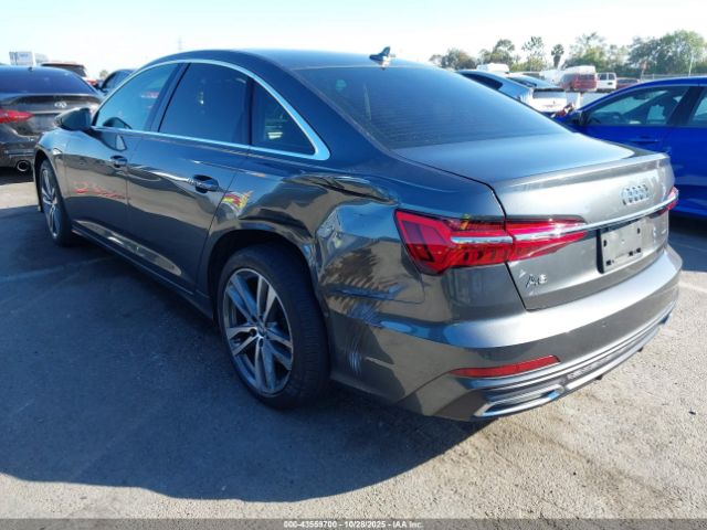 2019 AUDI A6 WAUL2AF28KN039122 Photo 2