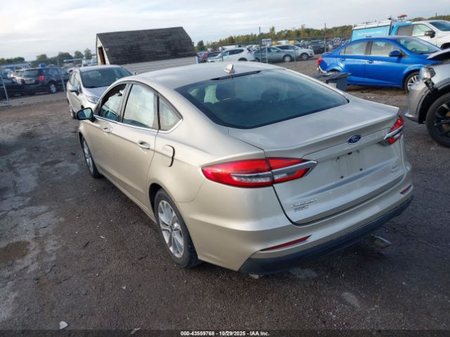 2019 FORD FUSION 3FA6P0HD6KR239705 Photo 2