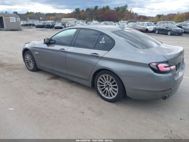 2011 BMW 535I WBAFU7C50BC870165 Photo 2