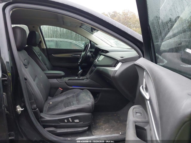 2019 CADILLAC XT5 1GYKNCRS5KZ159783 Photo 4