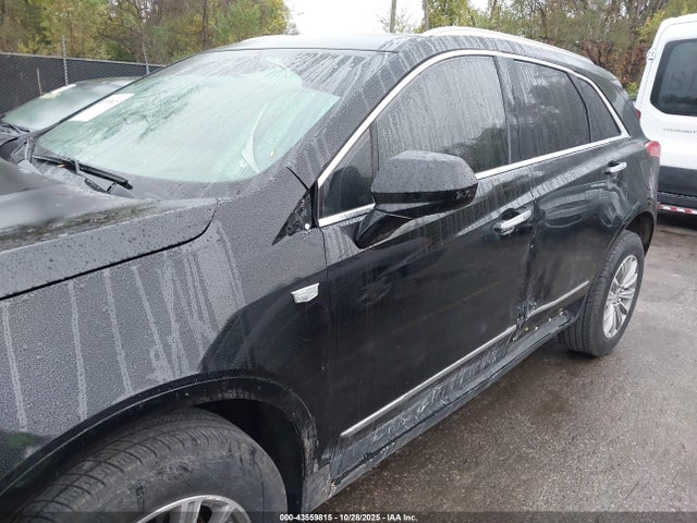 2019 CADILLAC XT5 1GYKNCRS5KZ159783 Photo 5