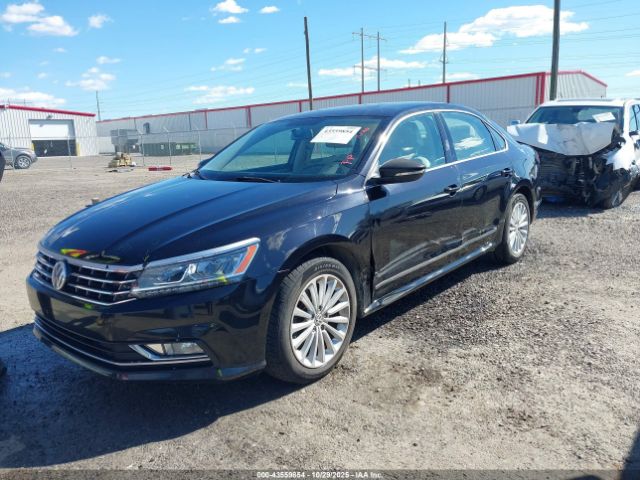 2017 VOLKSWAGEN PASSAT 1VWBT7A35HC011116 Photo 1