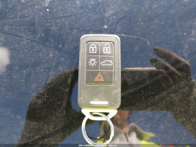 2016 VOLVO XC60 YV449MDK1G2808878 Photo 10