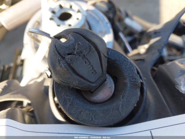 2024 DUCATI PANIGALE ZDMHAATW6RB015324 Photo 10