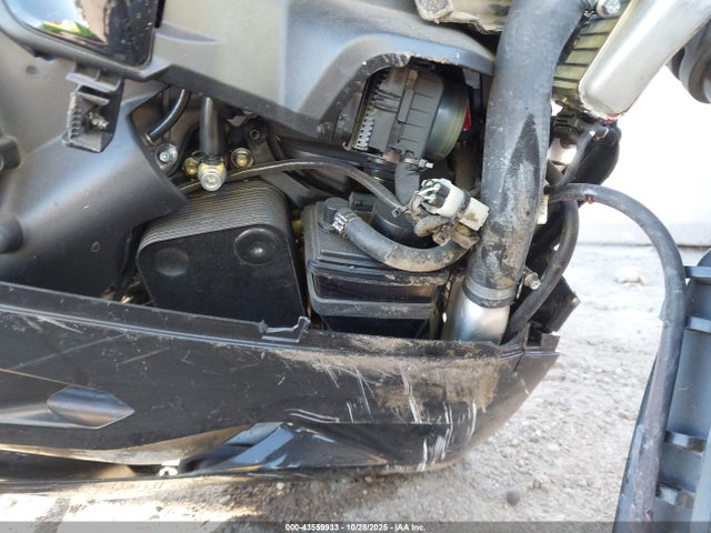 2024 DUCATI PANIGALE ZDMHAATW6RB015324 Photo 7