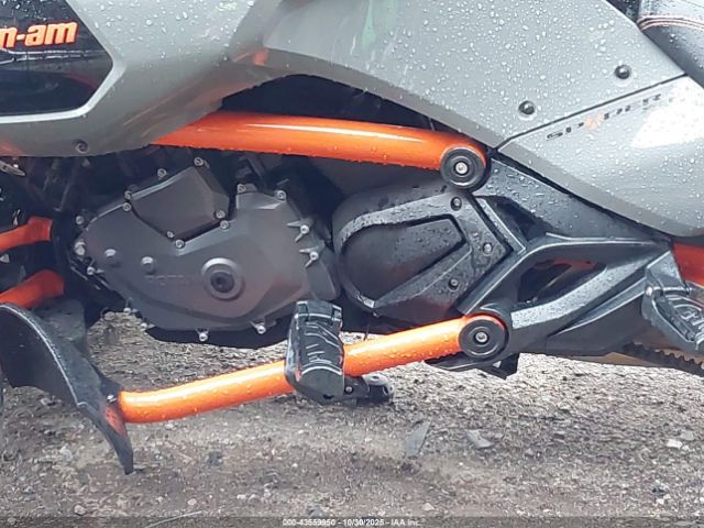 2021 CAN-AM SPYDER ROADSTER 2BXRDDD29MV000564 Photo 8