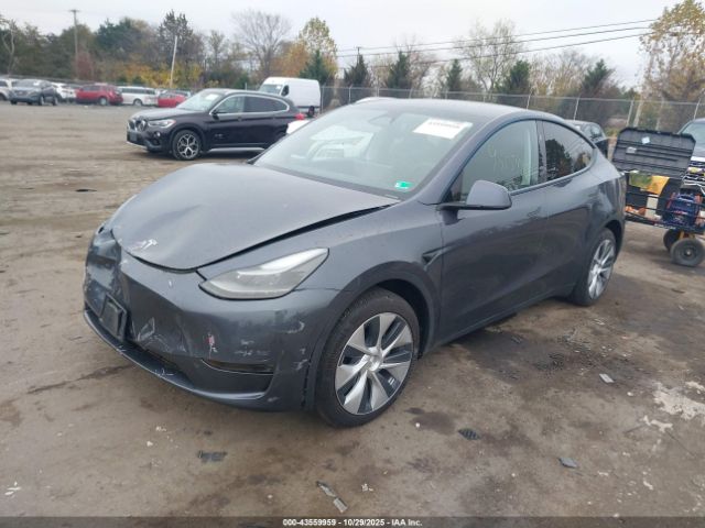 2023 TESLA MODEL Y 7SAYGAEE7PF969978 Photo 1