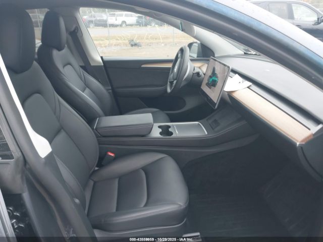 2023 TESLA MODEL Y 7SAYGAEE7PF969978 Photo 4