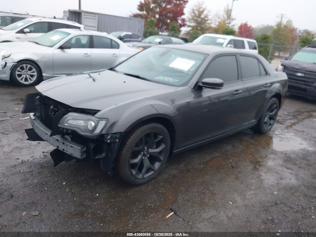 Продаж на аукціоні авто 2022 Chrysler 300 S, vin: 2C3CCABG1NH256420, номер лоту: 43560088