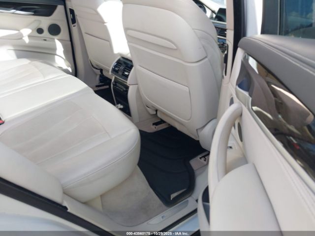 2016 BMW X5 EDRIVE 5UXKT0C56G0S75677 Photo 7