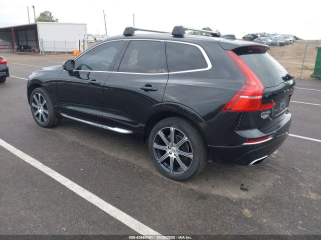 2021 VOLVO XC60 YV4102DL6M1699569 Photo 2