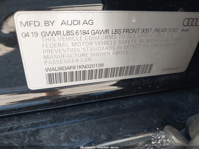 2019 AUDI A8 L WAU8DAF81KN020139 Photo 8