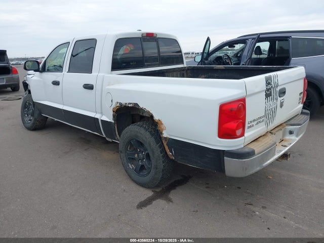 2007 DODGE DAKOTA 1D7HW48P17S263564 Photo 2