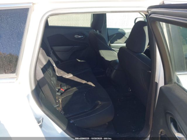 2016 JEEP CHEROKEE 1C4PJMCB4GW276530 Photo 7