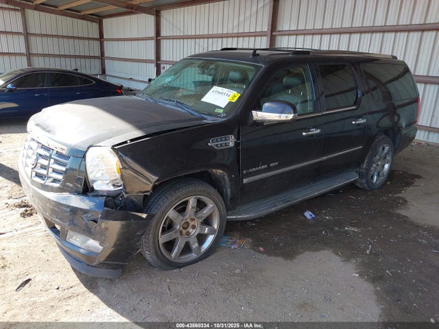 2013 CADILLAC ESCALADE ESV 1GYS4HEFXDR130422 Photo 1