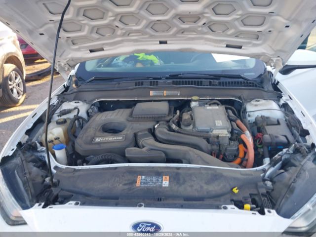 2019 FORD FUSION HYBRID 3FA6P0LU2KR137633 Photo 9