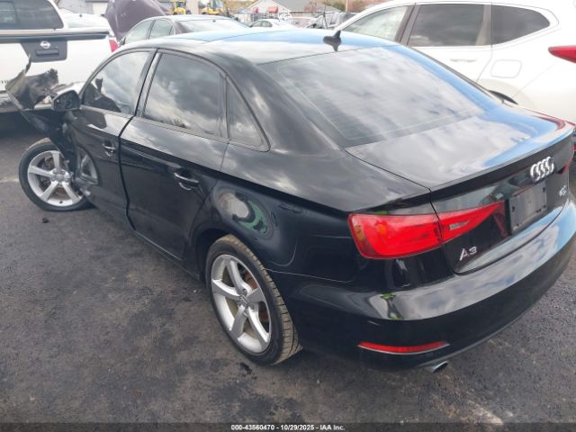 2015 AUDI A3 WAUBFGFFXF1063988 Photo 2