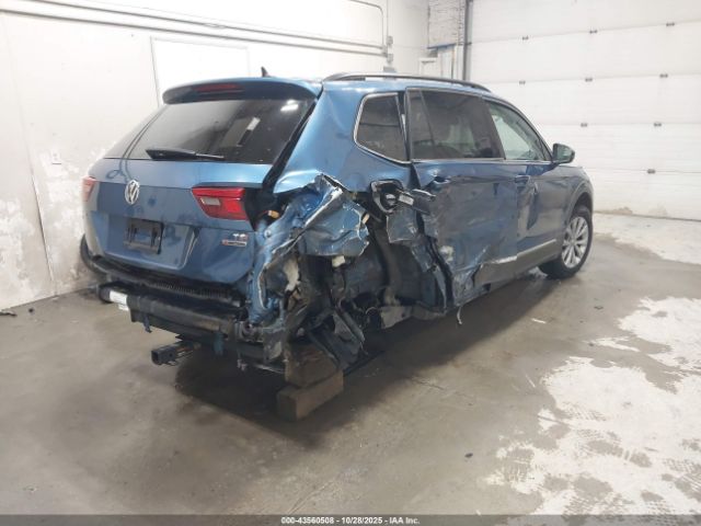 2018 VOLKSWAGEN TIGUAN 3VV2B7AX4JM069409 Photo 3