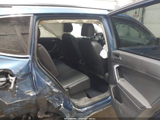 2018 VOLKSWAGEN TIGUAN 3VV2B7AX4JM069409 Photo 7