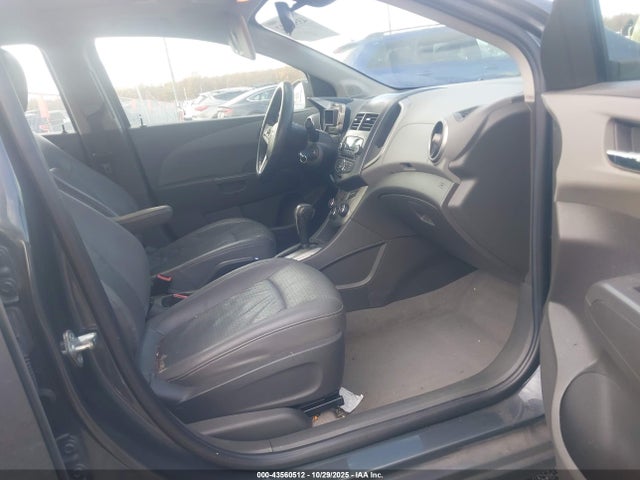 2012 CHEVROLET SONIC 1G1JE5SH0C4227653 Photo 4
