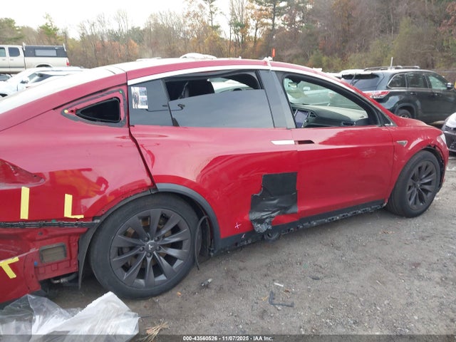 2016 TESLA MODEL X 5YJXCBE28GF020410 Photo 5