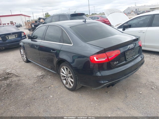 2016 AUDI A4 WAUAFAFL6GN014702 Photo 2