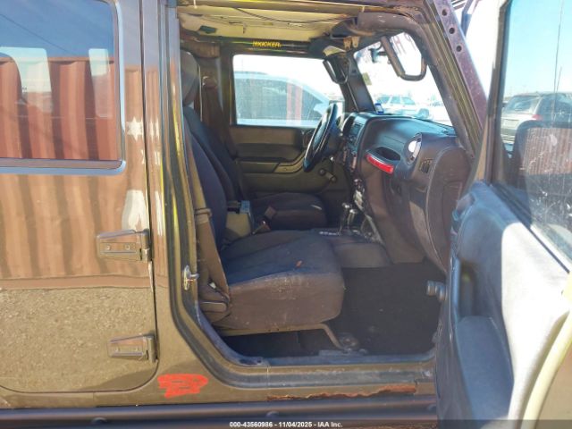 2016 JEEP WRANGLER UNLIMITED 1C4BJWDG8GL123456 Photo 4