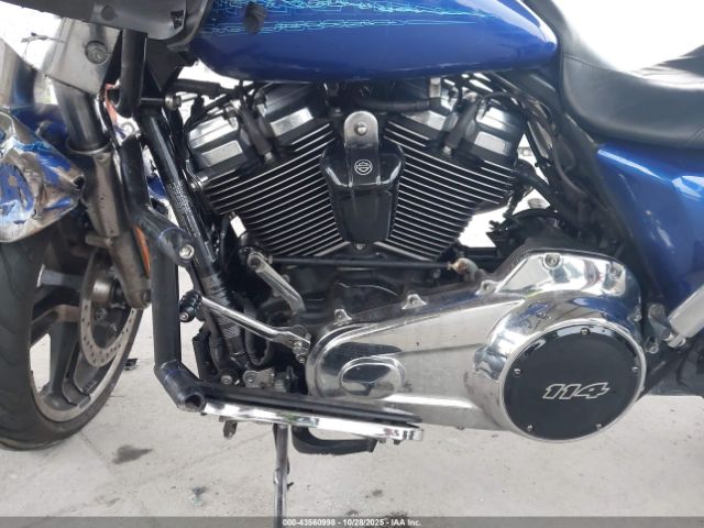 2019 HARLEY-DAVIDSON FLTRX 1HD1KHC19KB611409 Photo 8