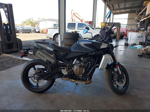 Husqvarna Svartpilen/vitpilen 801 2025 VBKUF7409SM778729 Image 11