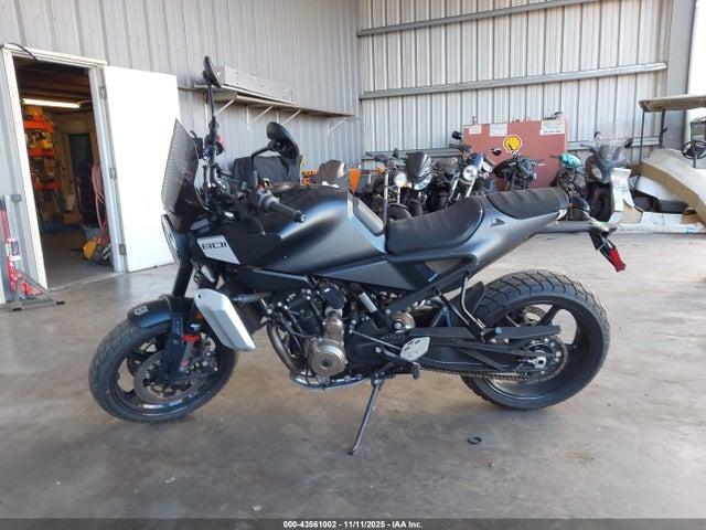 Husqvarna Svartpilen/vitpilen 801 2025 VBKUF7409SM778729 Image 12